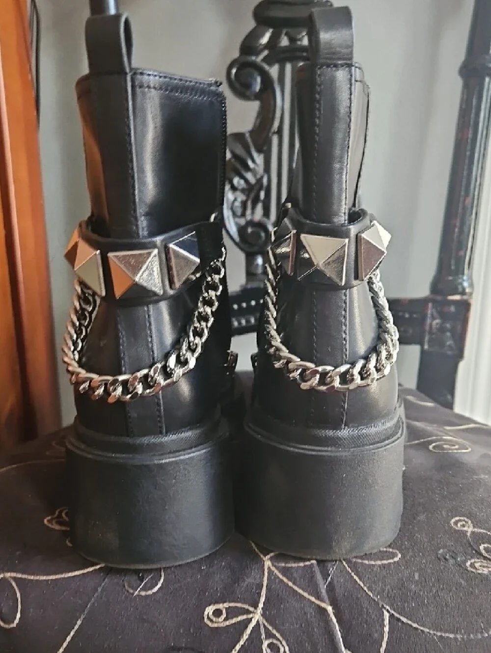 Marc Fisher Black Leather Chunky Ankle Boots with Chain Accent - Picture 3 of 6
